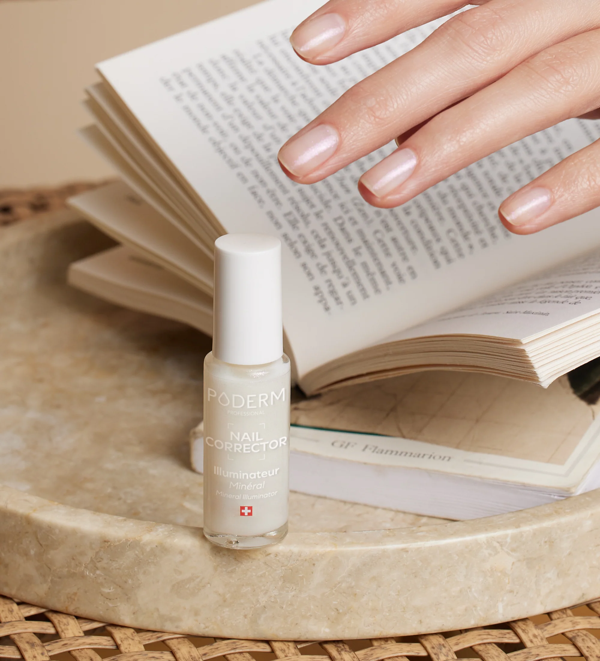Vernis Illuminateur Minéral - Nail Corrector - Image 7